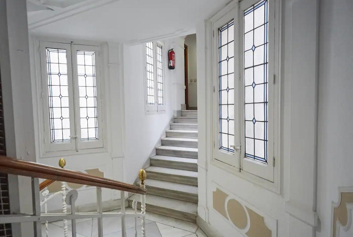 Estudio Con Vistas Alcalaretiro Madrid Exterior photo